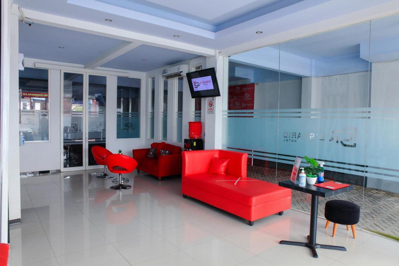 D'Shario Hotel Kepanjen Маланг Екстер'єр фото